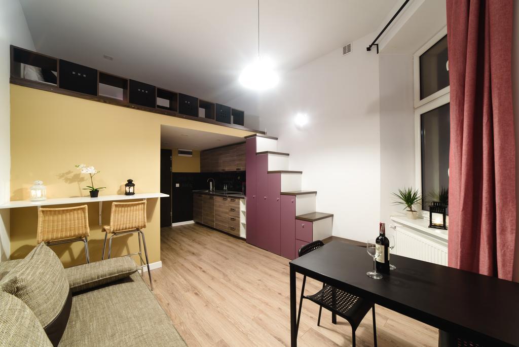 Cracow Rent Apartments - Spacious Apartments For 2-7 People In Quiet Area - Kolberga Street Nr 3 - 10 Min To Main Square By Foot Krakow Exterior photo