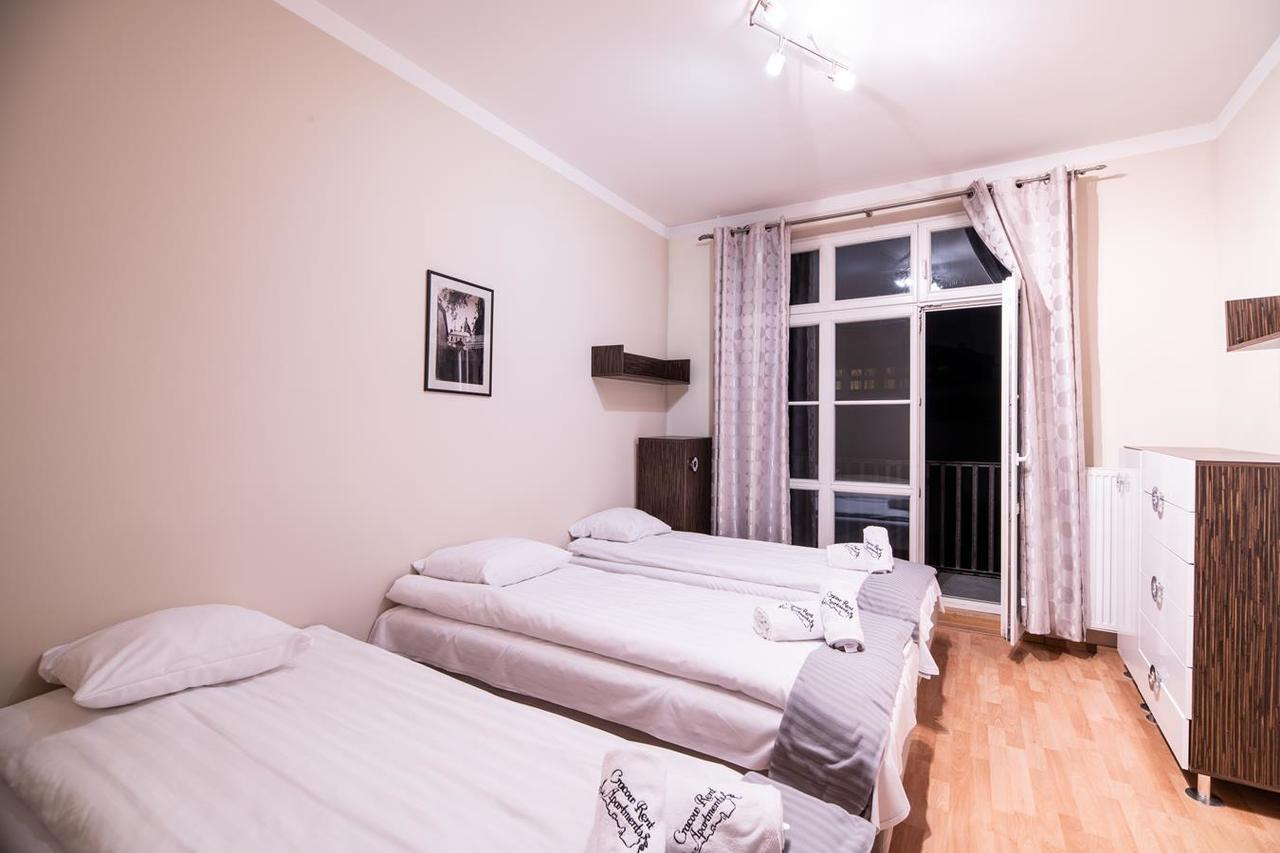 Cracow Rent Apartments - Spacious Apartments For 2-7 People In Quiet Area - Kolberga Street Nr 3 - 10 Min To Main Square By Foot Krakow Exterior photo