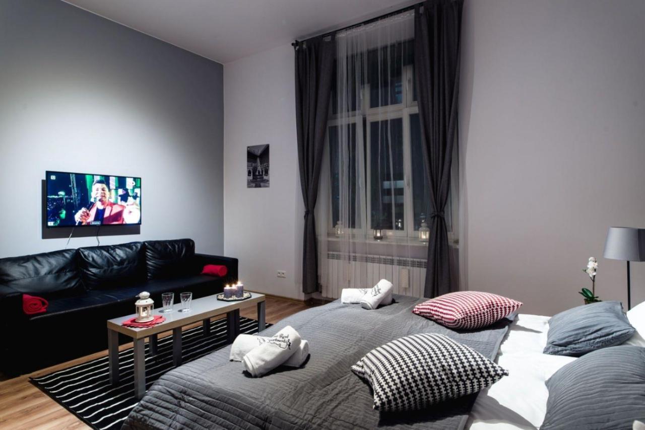 Cracow Rent Apartments - Spacious Apartments For 2-7 People In Quiet Area - Kolberga Street Nr 3 - 10 Min To Main Square By Foot Krakow Exterior photo